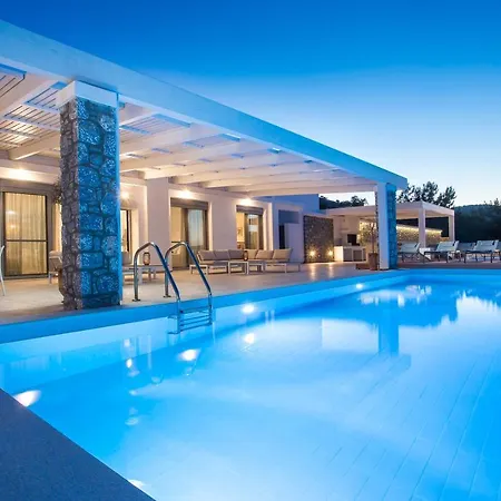 Villa Louzoia Bay *