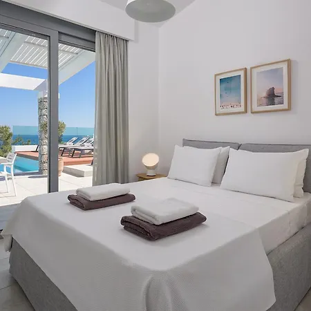 Louzoia Bay Villa